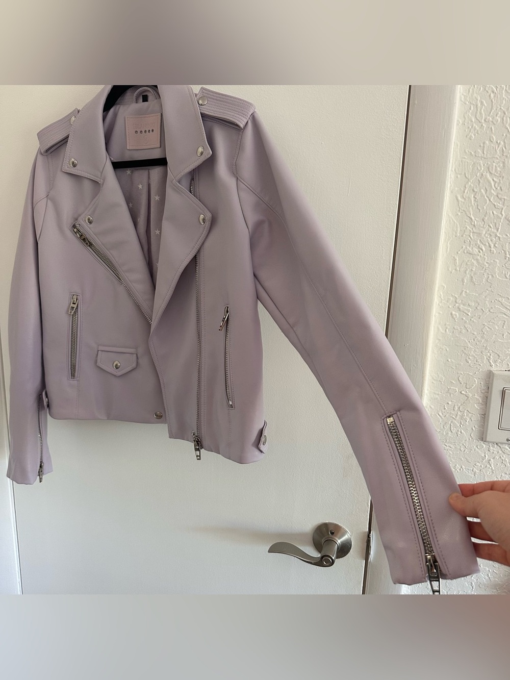 Women’s Blank NYC Moto Biker Jacket Vegan Leather Lavender Medium - Picture 3 of 12
